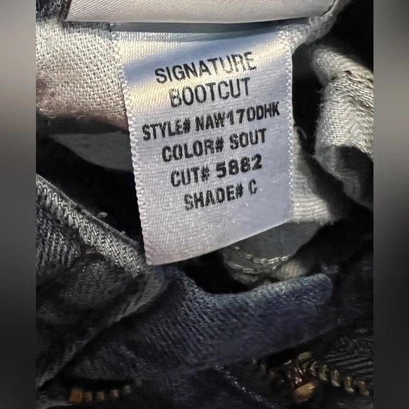 Hudson Signature Bootcut Jeans Size 26 good condition - Picture 5 of 15